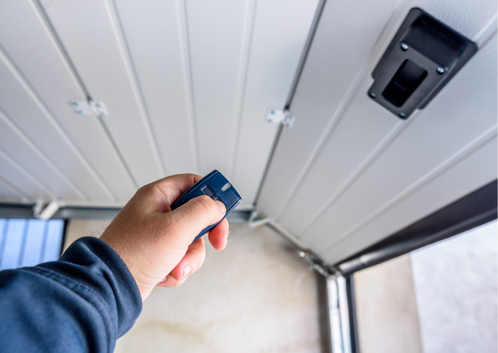 Garage door automation system